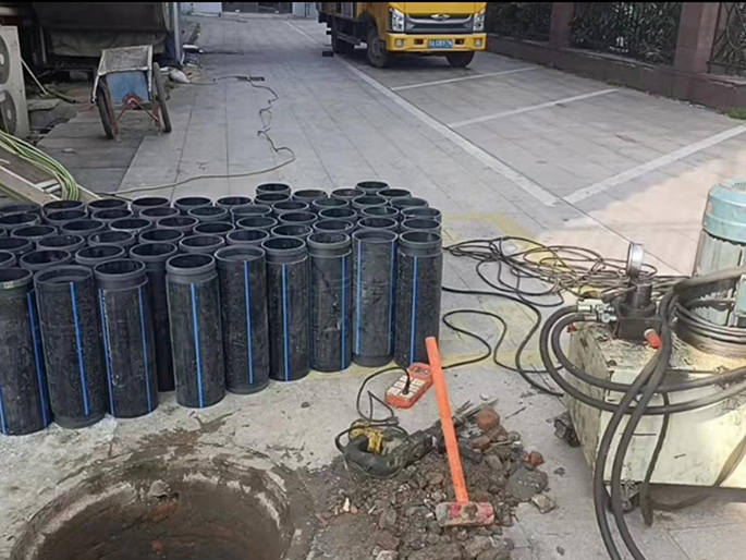 汝阳PE置换管厂家 DN315置换管 非开挖管短管置换